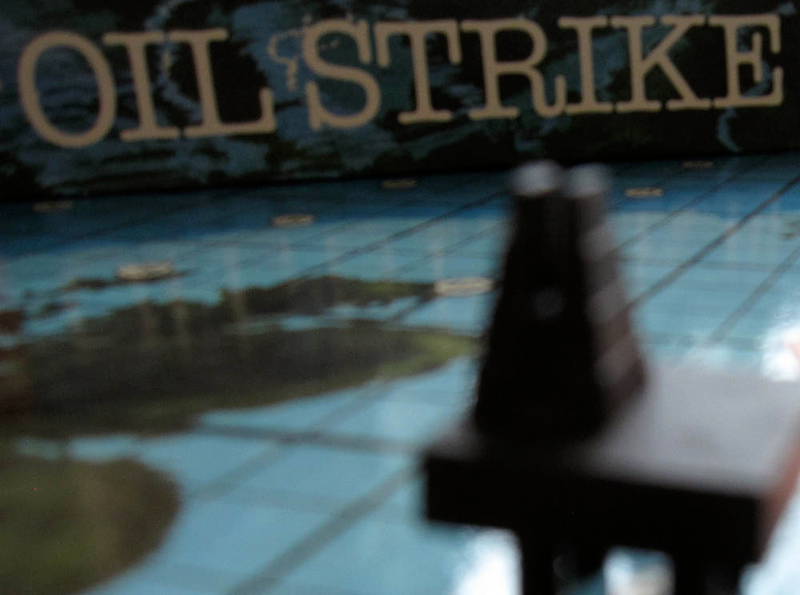 Illustration for article titled Offshore Oil Strike for All the Family